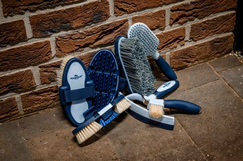 Horseware Newmarket Grooming Brush Set - Witney Navy