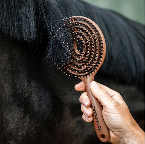 Horseware Mane & Tail Brush - Wood Effect
