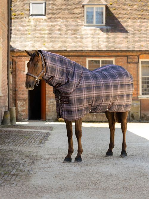 LeMieux Arika Heritage Check Stable Rug w/Neck 100g - Cocoa