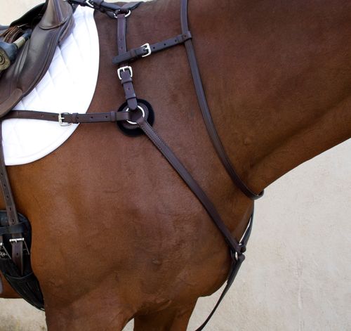 Nunn Finer Breastplate Attachment with Neck Strap - Havana/Brass