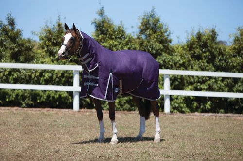 Weatherbeeta Comfitec Essential Combo Neck Medium - Navy/Silver/Red