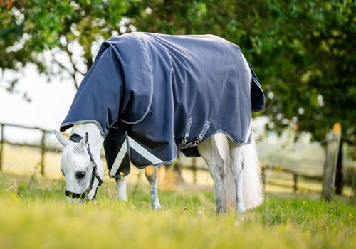 Rambo Supreme Turnout 50g - Navy/Thunderstorm Grey/Silver