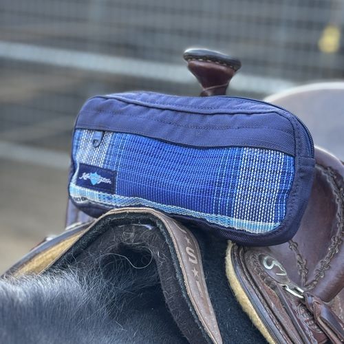 Kensington Pommel Bag - Kentucky Blue